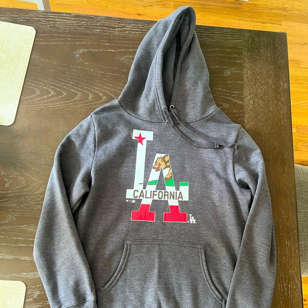 NWOT LA Dodgers hoodie womens size M